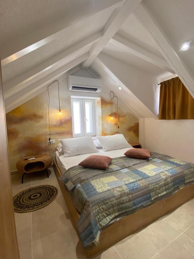 House Malena - Rooms Vis Buitenkant foto